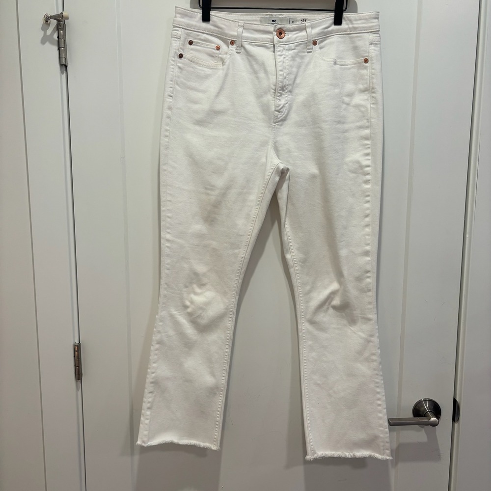 Vineyard Vines White Raw Hem Flare Jeans Womens Size 31 Stretch Denim